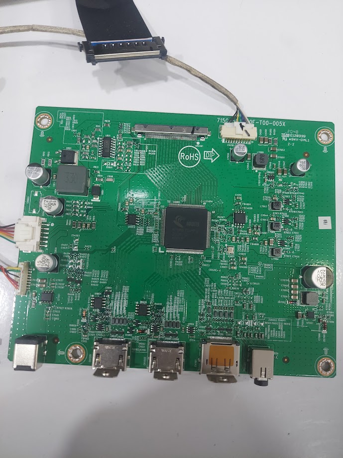 MSI Optix G24C4 Anakart ve Kablolar